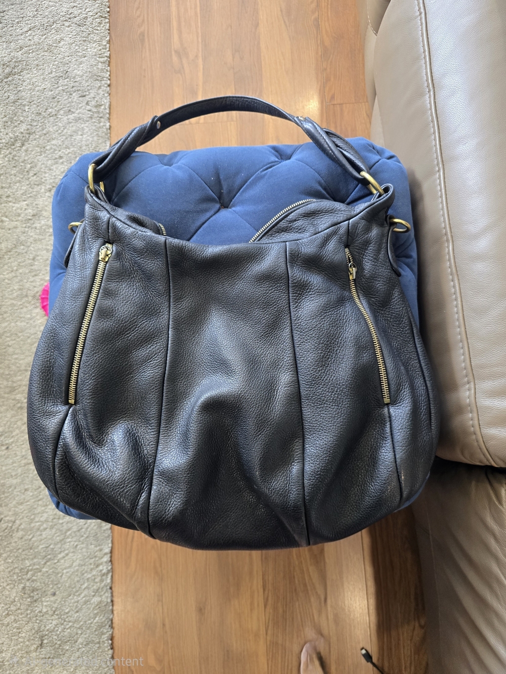 Opelle Lotus Bag